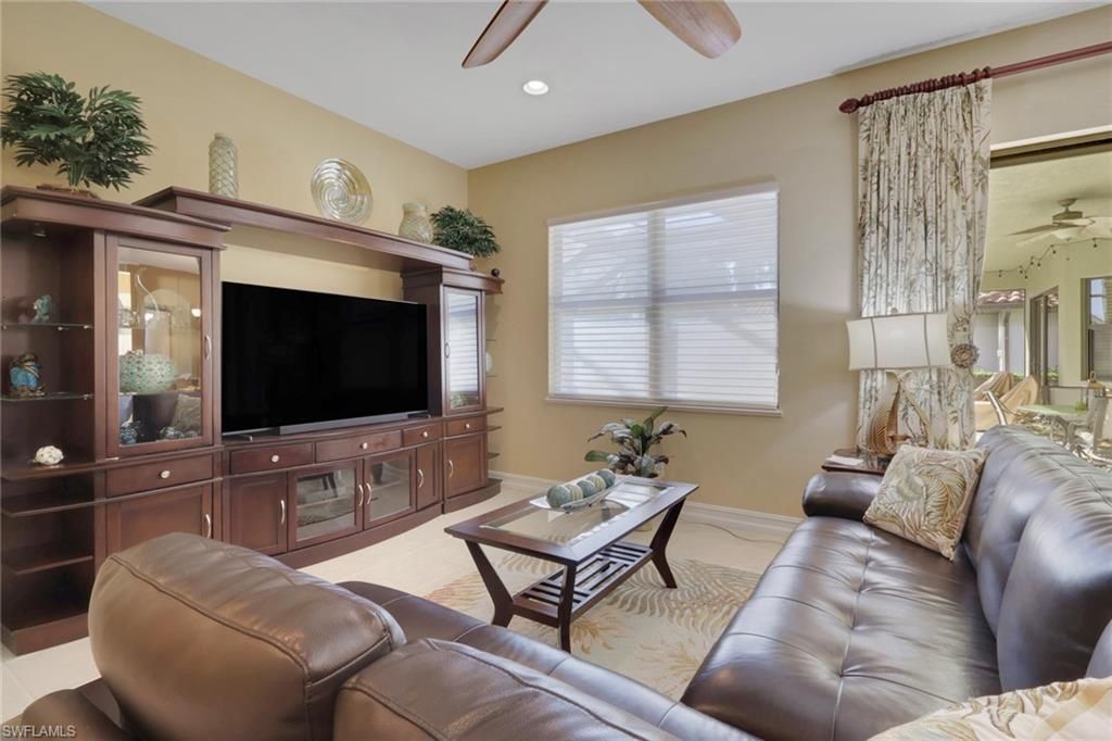 12525 Fairmont Dr, Fort Myers, FL 33913 Photo