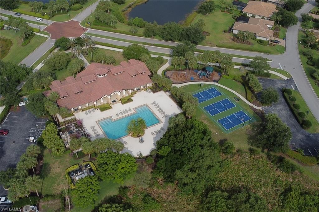 12525 Fairmont Dr, Fort Myers, FL 33913 Photo