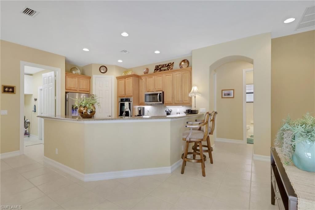 12525 Fairmont Dr, Fort Myers, FL 33913 Photo