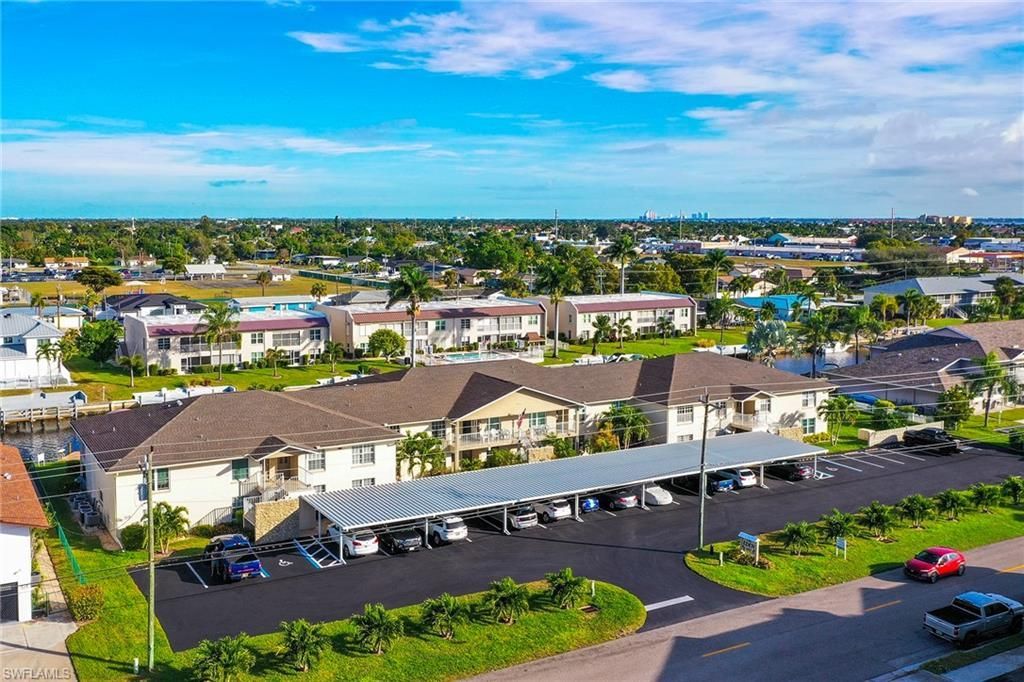 1317 SE 46th Ln, Unit 104, Cape Coral, FL 33904 Photo
