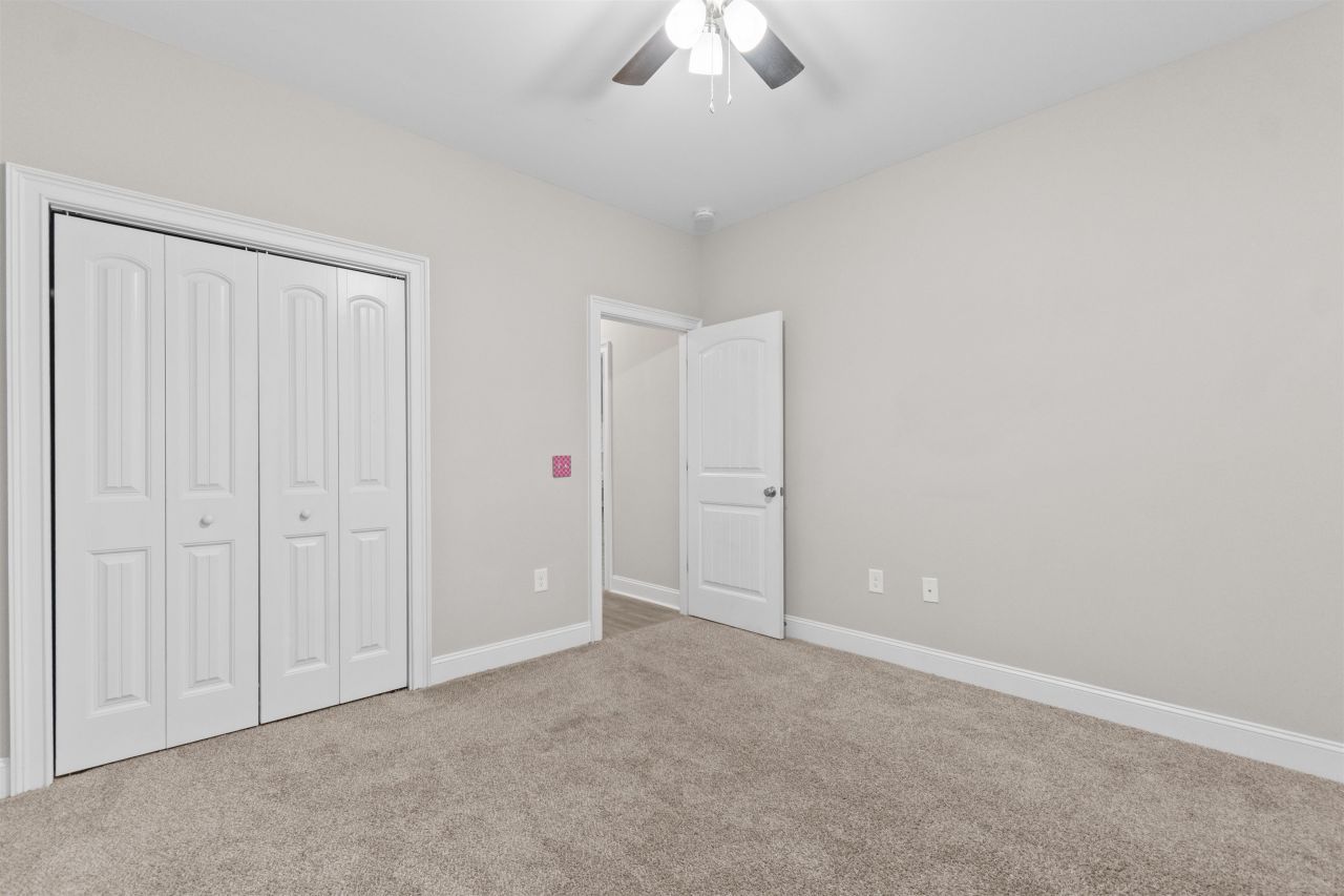 208 Baylee Circle Photo 22