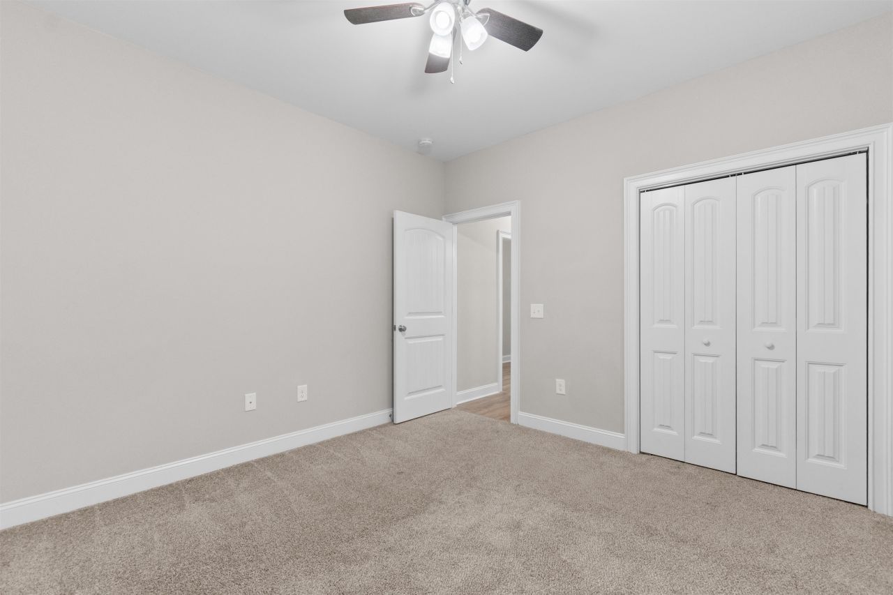 208 Baylee Circle Photo 25