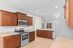 208 Baylee Circle photo 4