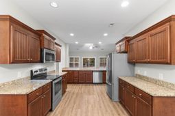 208 Baylee Circle photo 4