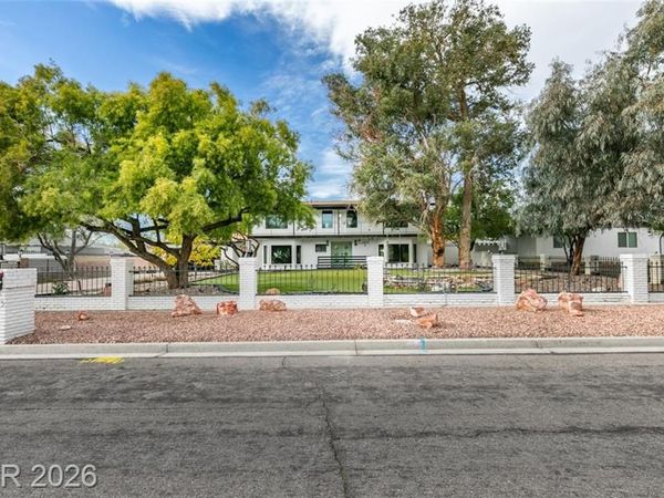 2875 Rosanna Street, Las Vegas, NV 89117