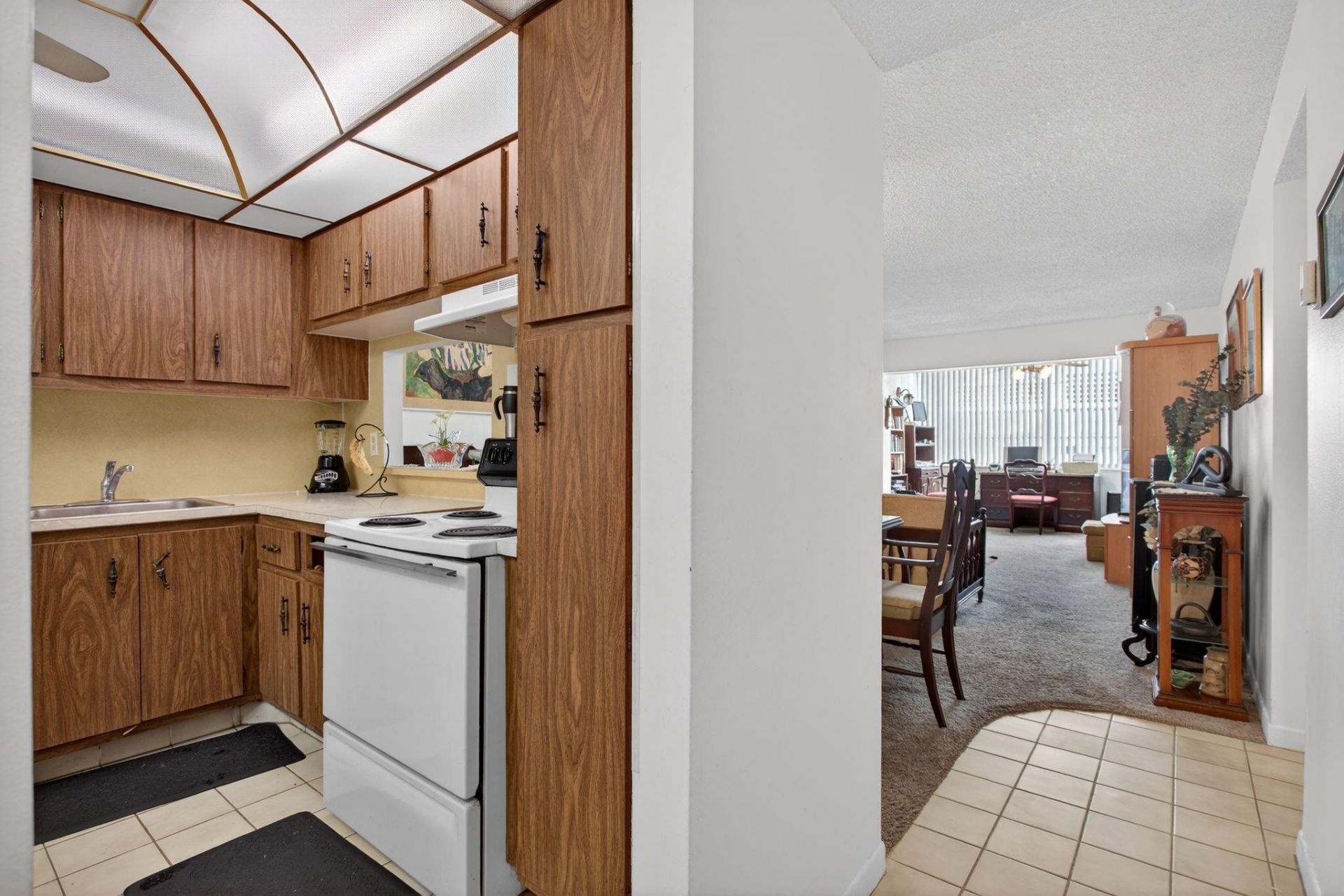 3050 Holiday Springs Boulevard, Unit 108, Margate, FL 33063 Photo