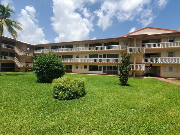 5300 Washington Street, Unit 114C, Hollywood, FL 33021