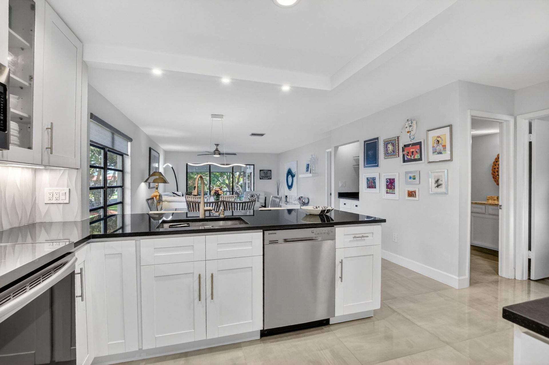 8310 Casa Del Lago, Unit 1b, Boca Raton, FL 33433 Photo