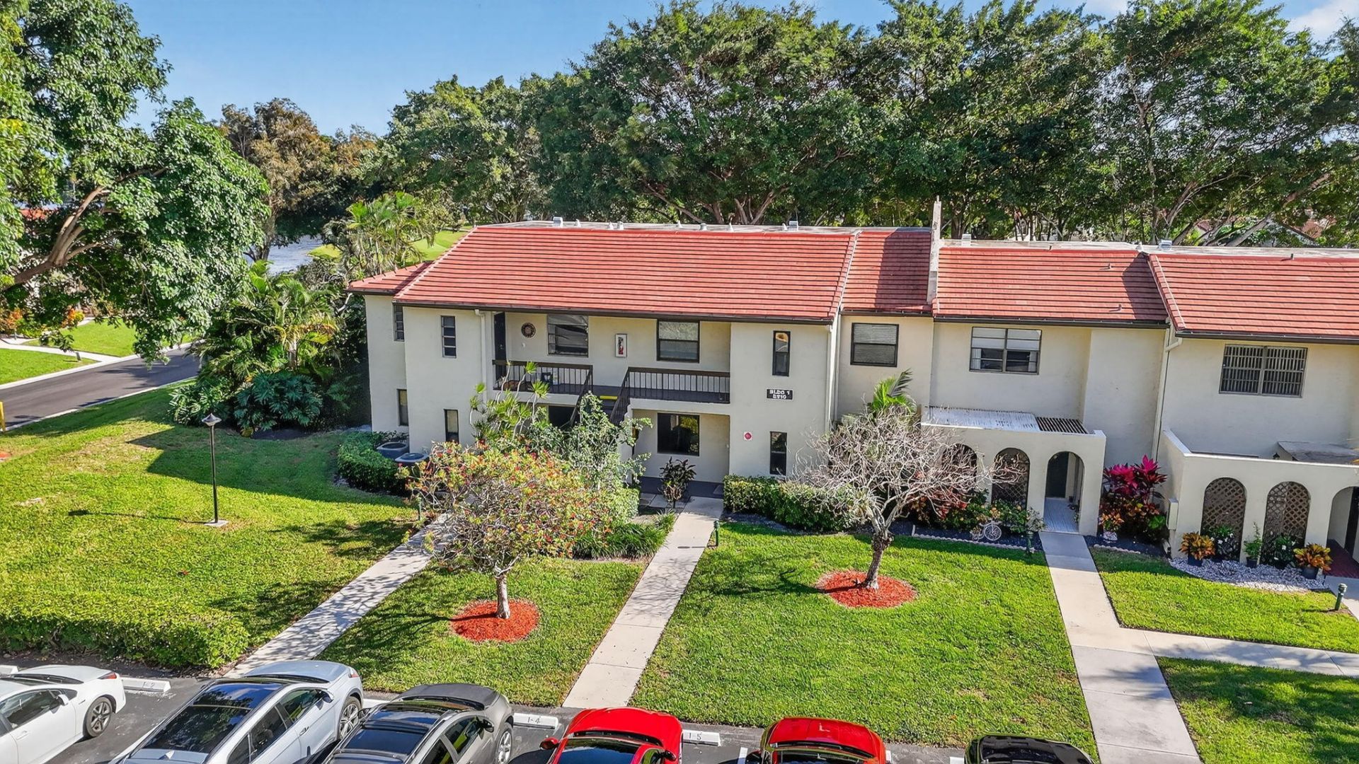 8310 Casa Del Lago, Unit 1b, Boca Raton, FL 33433 Photo