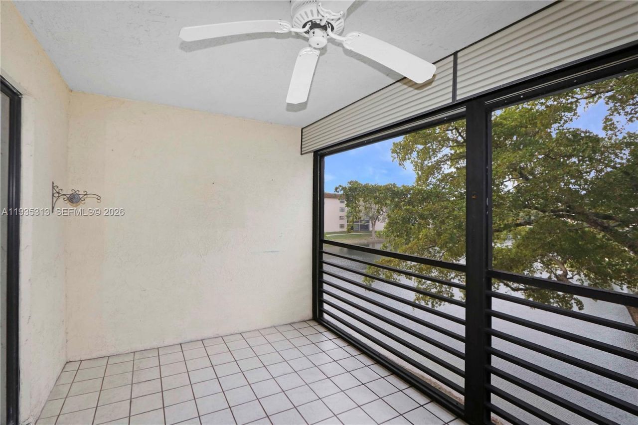 4930 E Sabal Palm Blvd, Unit 306, Tamarac, FL 33319 Photo