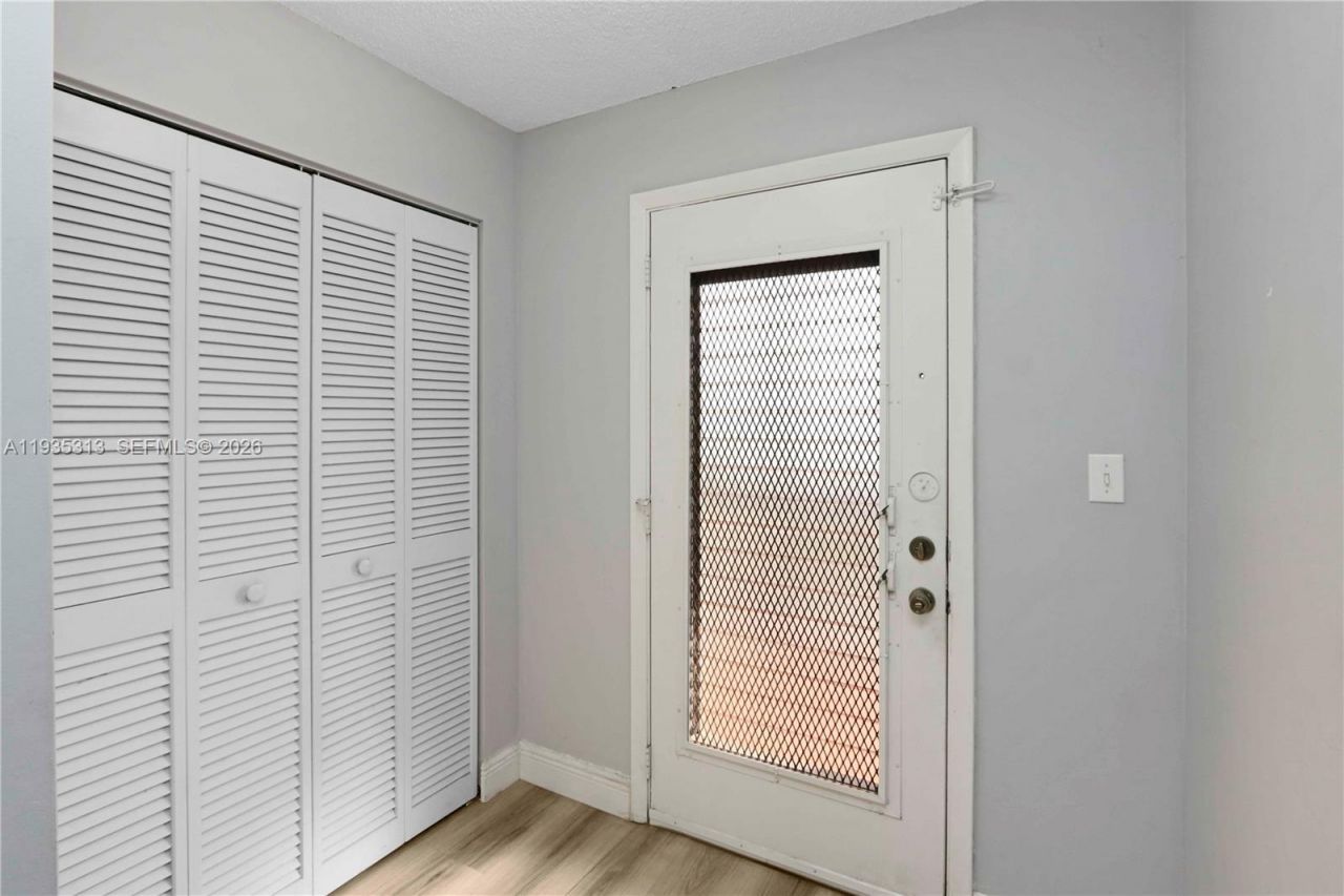 4930 E Sabal Palm Blvd, Unit 306, Tamarac, FL 33319 Photo