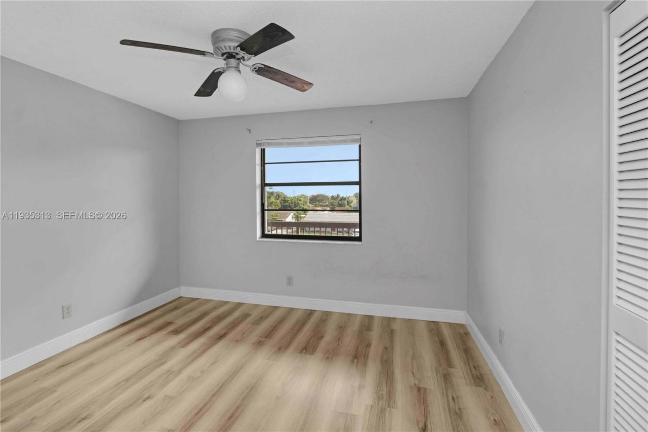 4930 E Sabal Palm Blvd, Unit 306, Tamarac, FL 33319 Photo