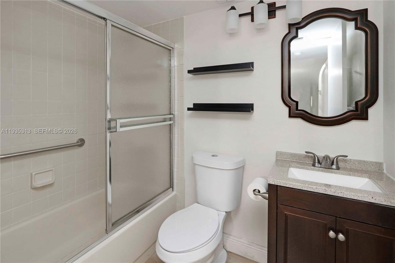 4930 E Sabal Palm Blvd, Unit 306, Tamarac, FL 33319 Photo