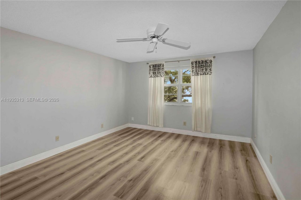 4930 E Sabal Palm Blvd, Unit 306, Tamarac, FL 33319 Photo