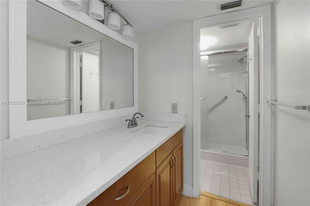 4930 E Sabal Palm Blvd, Unit 306, Tamarac, FL 33319 Photo