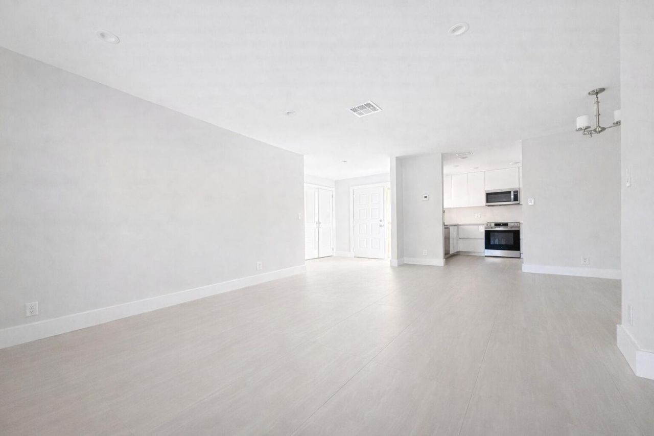 4106 S Carambola Circle, Unit 2107, Coconut Creek, FL 33066 Photo