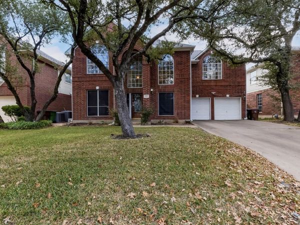 1901 Springwater DR, Round Rock, TX 78681
