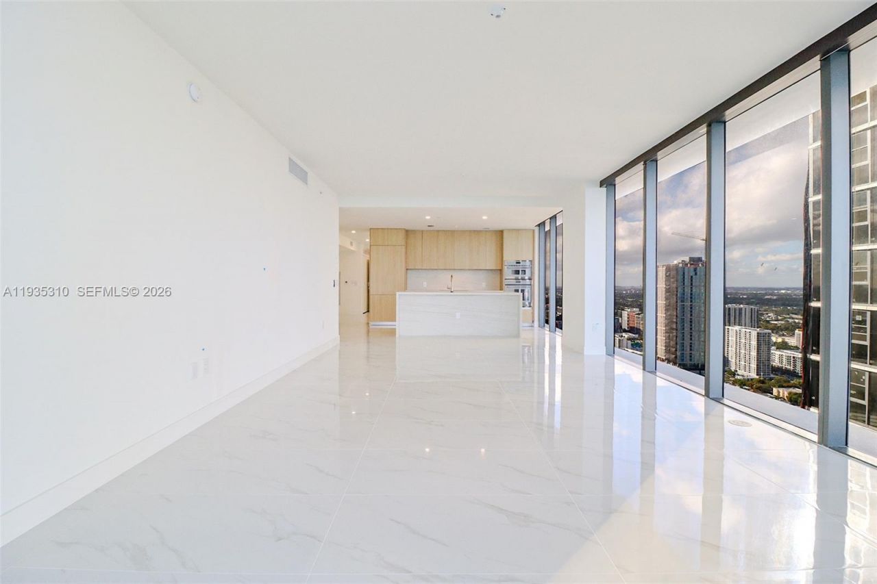 700 NE 24 St, Unit 4201, Miami, FL 33137 Photo