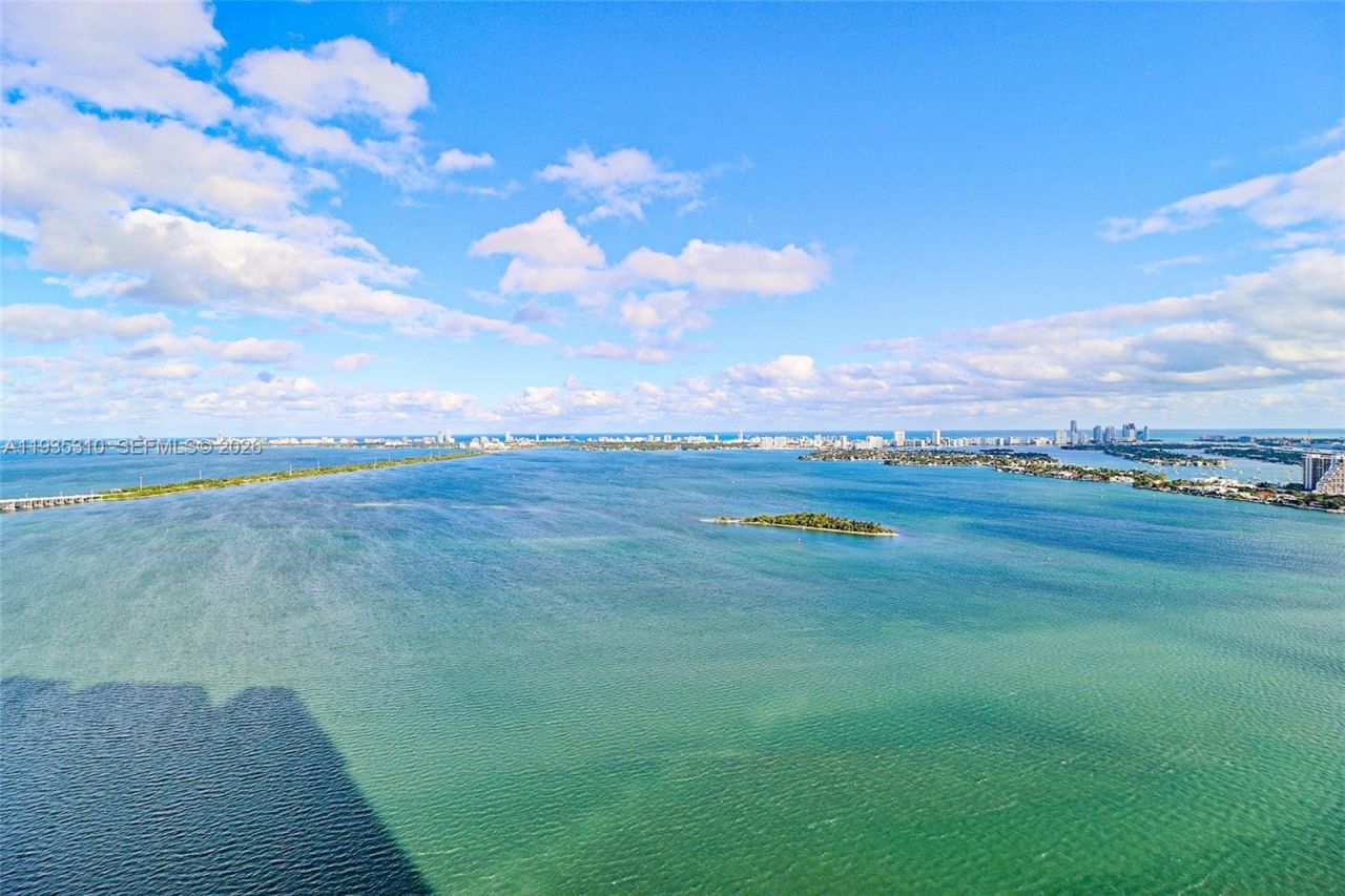 700 NE 24 St, Unit 4201, Miami, FL 33137 Photo