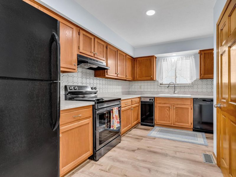 701 Hunters Run, Gahanna, OH 43230 Photo 11