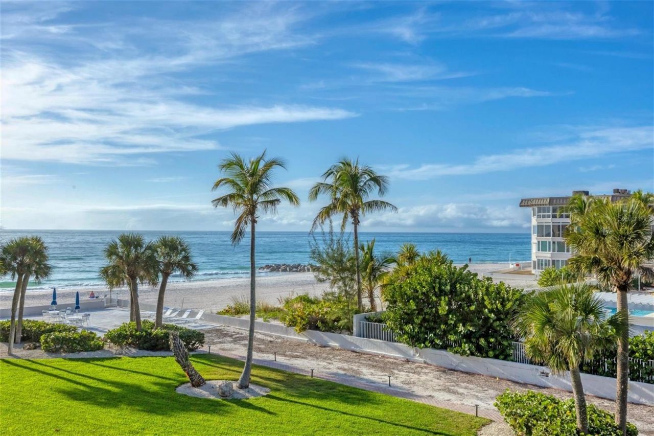 2110 Benjamin Franklin Drive, Unit 303, Sarasota, FL 34236 Photo