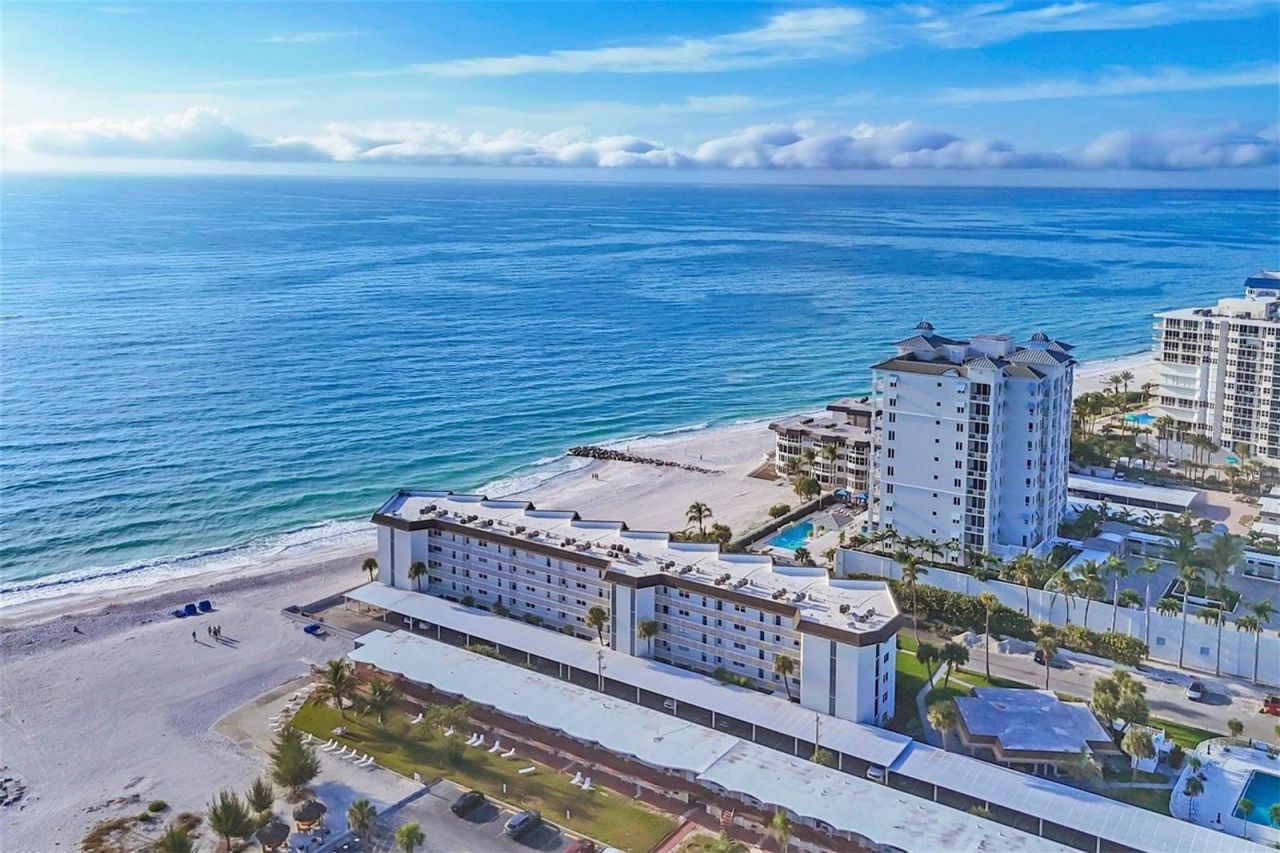 2110 Benjamin Franklin Drive, Unit 303, Sarasota, FL 34236 Photo