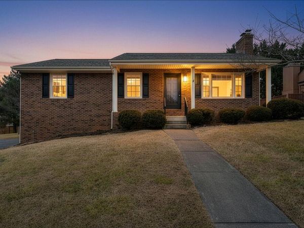 5030 Jonathan LN, Roanoke, VA 24019