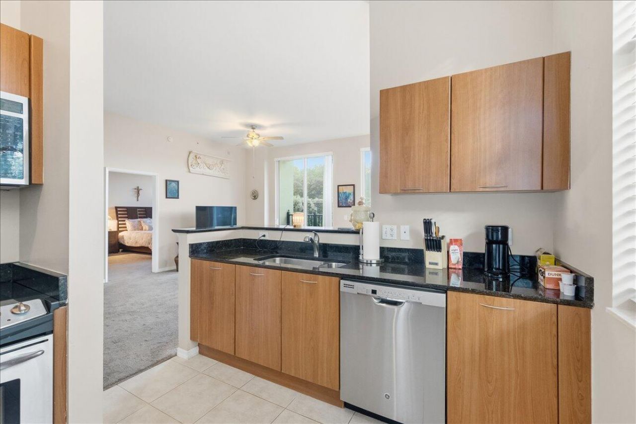 700 E Boynton Beach Boulevard, Unit 101, Boynton Beach, FL 33435 Photo