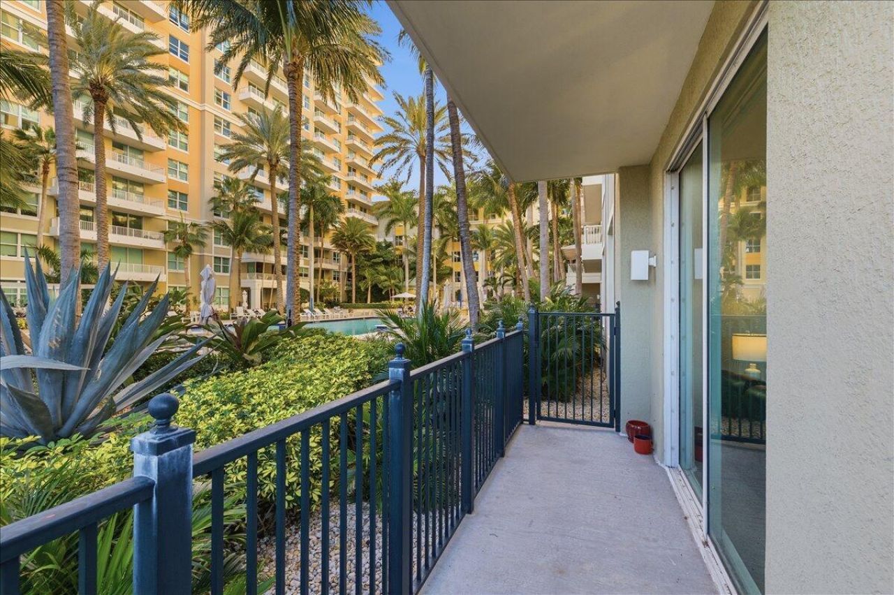 700 E Boynton Beach Boulevard, Unit 101, Boynton Beach, FL 33435 Photo