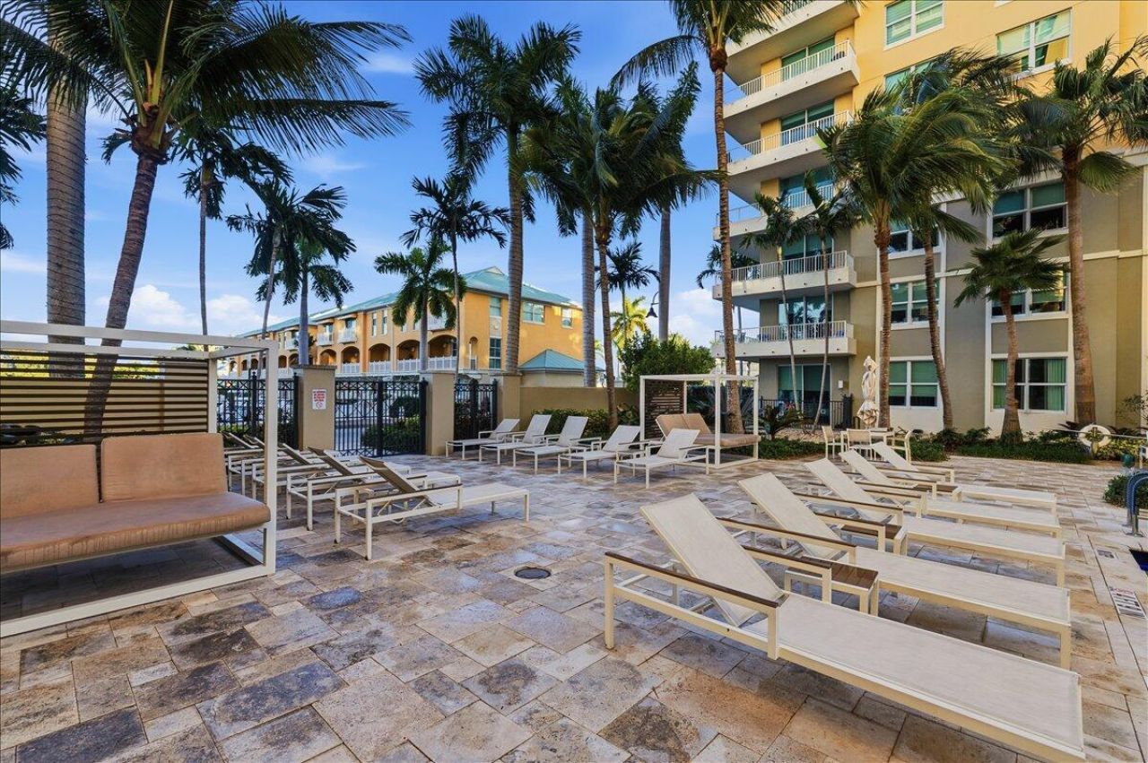 700 E Boynton Beach Boulevard, Unit 101, Boynton Beach, FL 33435 Photo