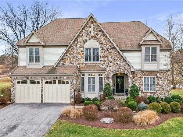 33 LOUISA BEALL LANE, CHARLES TOWN, WV 25414