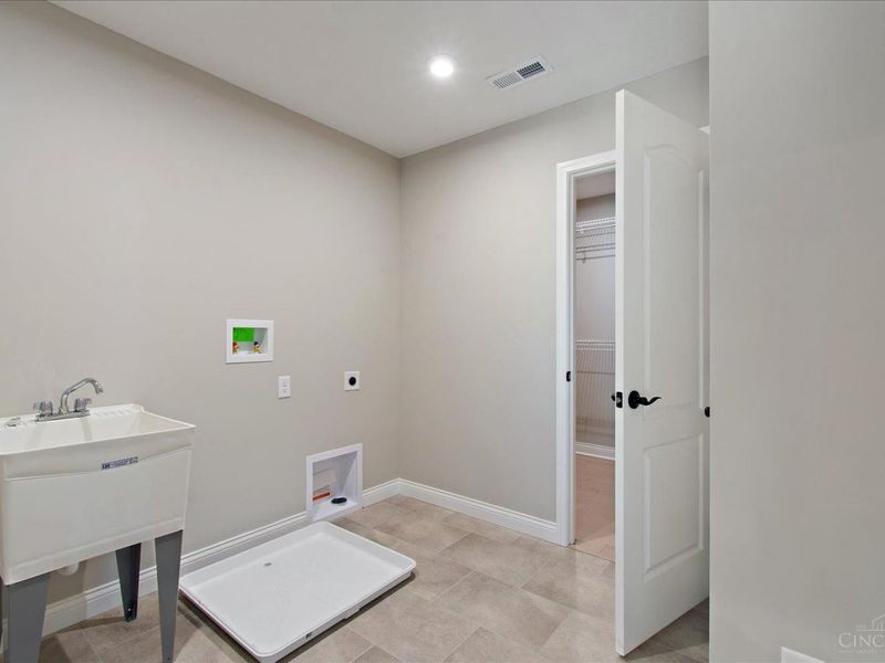 5225 Ivy Rose Lane, Green Township, OH 45247 Photo 28