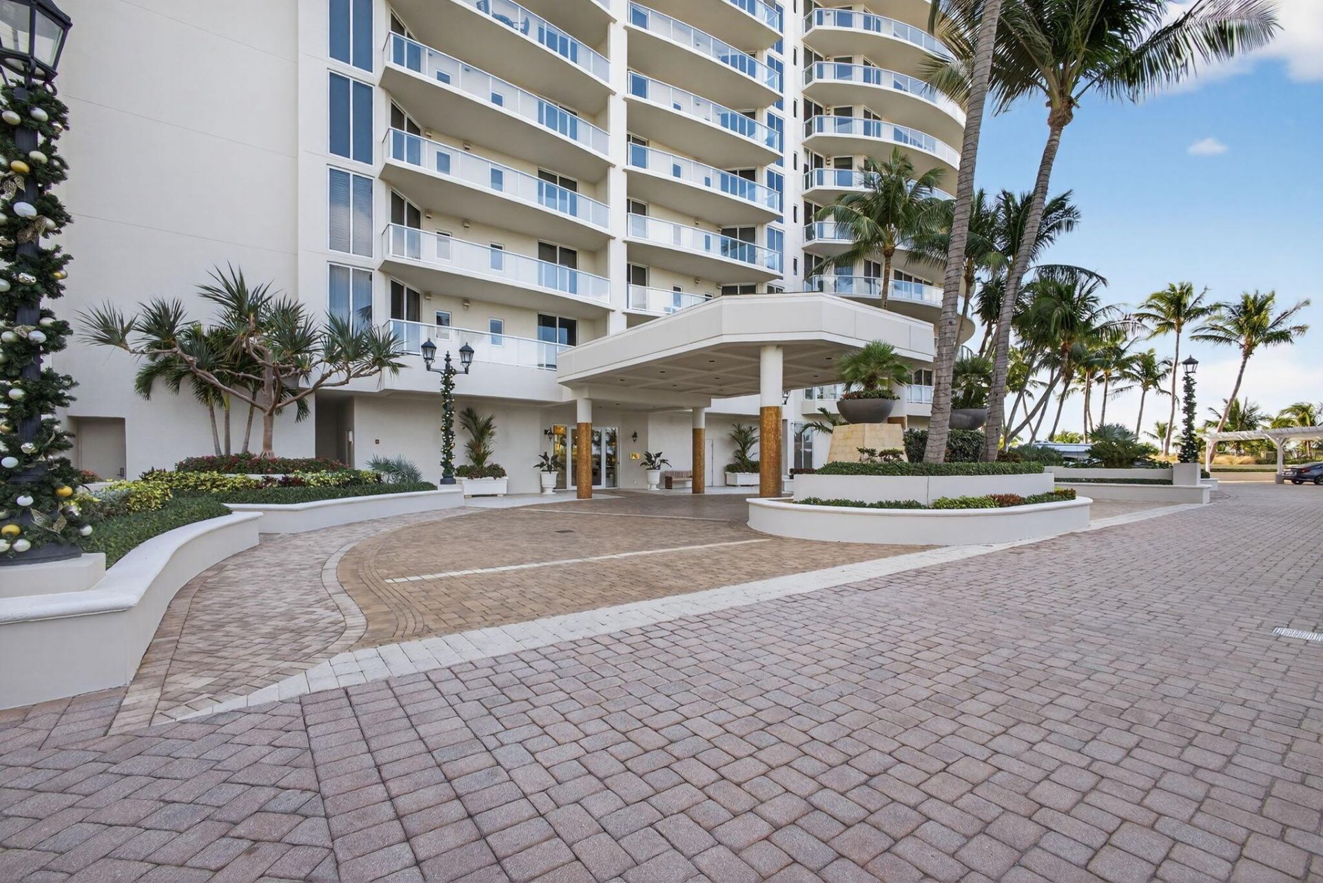 2700 N Ocean Drive, Unit 2005b, Singer Island, FL 33404 Photo