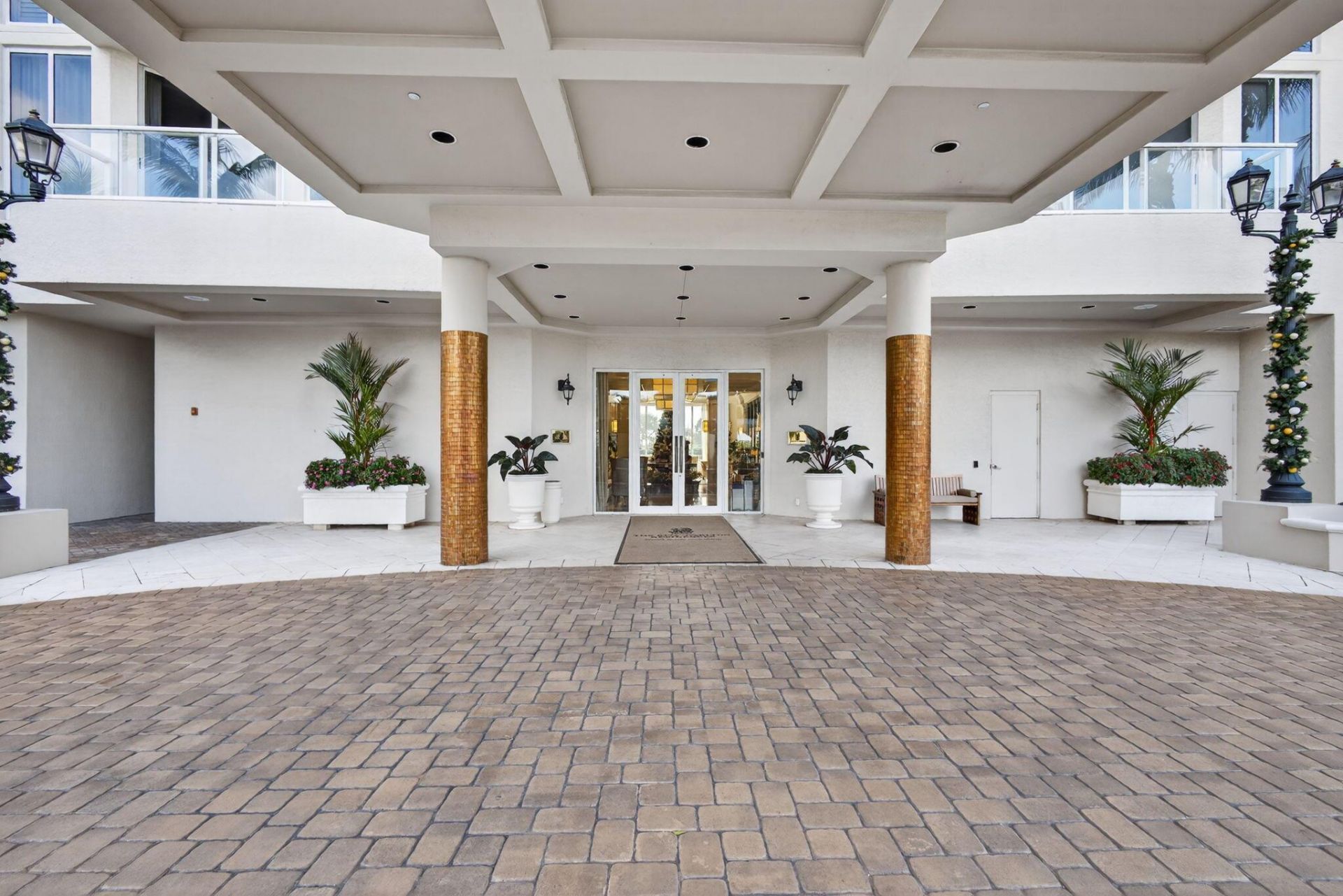 2700 N Ocean Drive, Unit 2005b, Singer Island, FL 33404 Photo