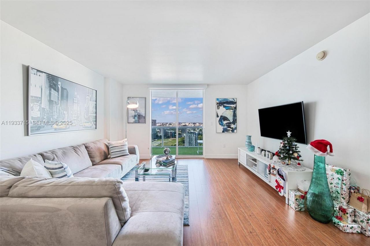 1800 N Bayshore Dr, Unit 3206, Miami, FL 33132 Photo