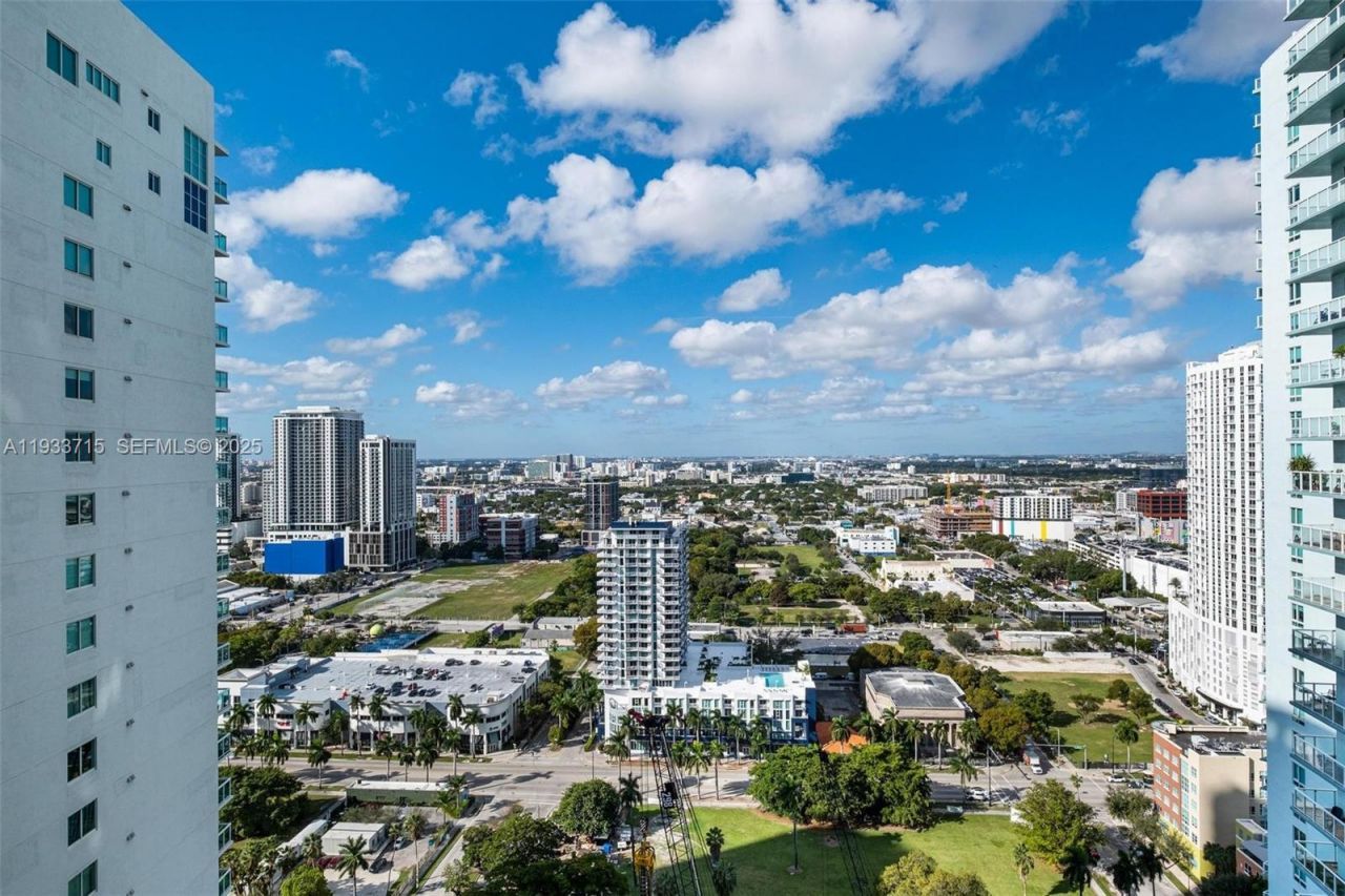 1800 N Bayshore Dr, Unit 3206, Miami, FL 33132 Photo