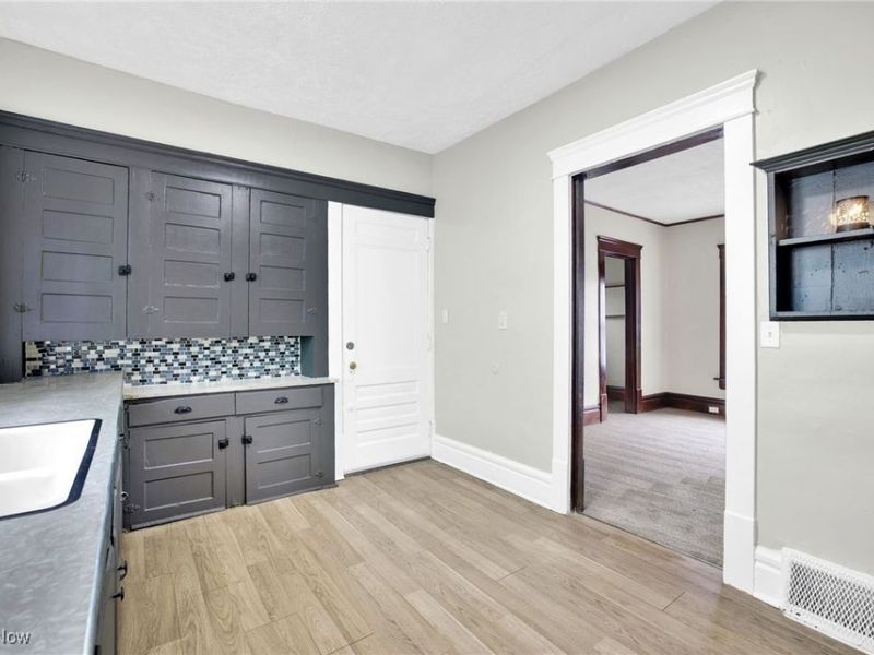 163 Russell Avenue, Akron, OH 44311 Photo 18