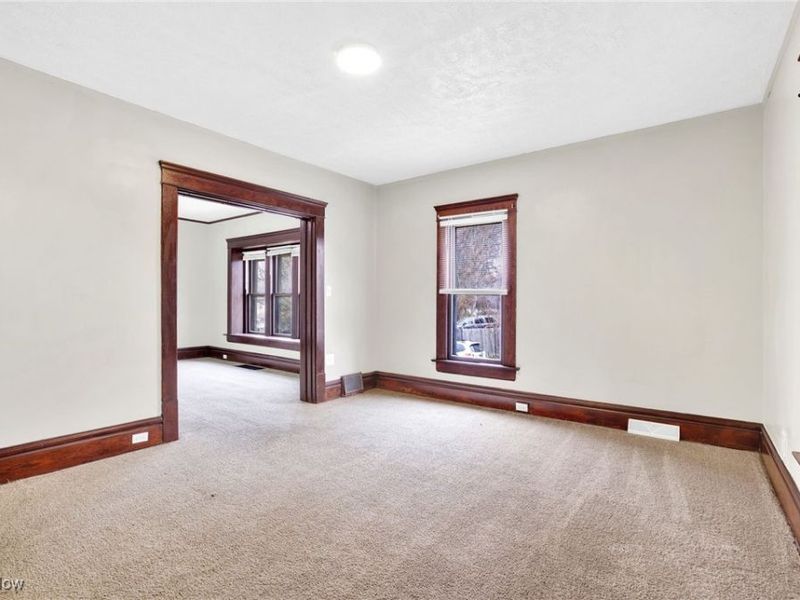 163 Russell Avenue, Akron, OH 44311 Photo 9