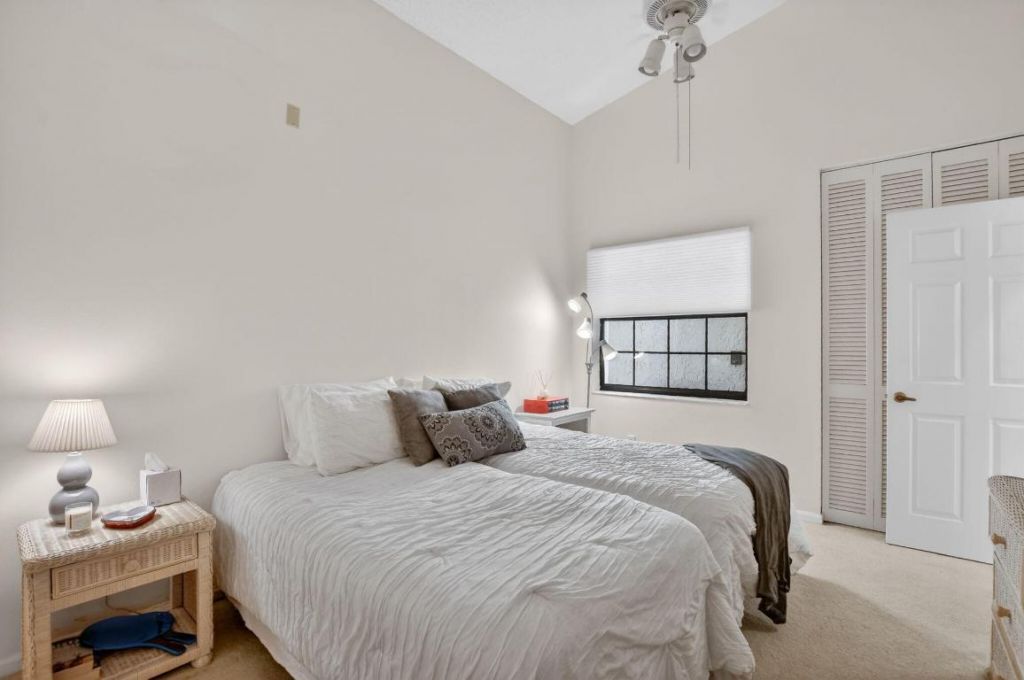 23045 Via Stel, Boca Raton, FL 33433 Photo