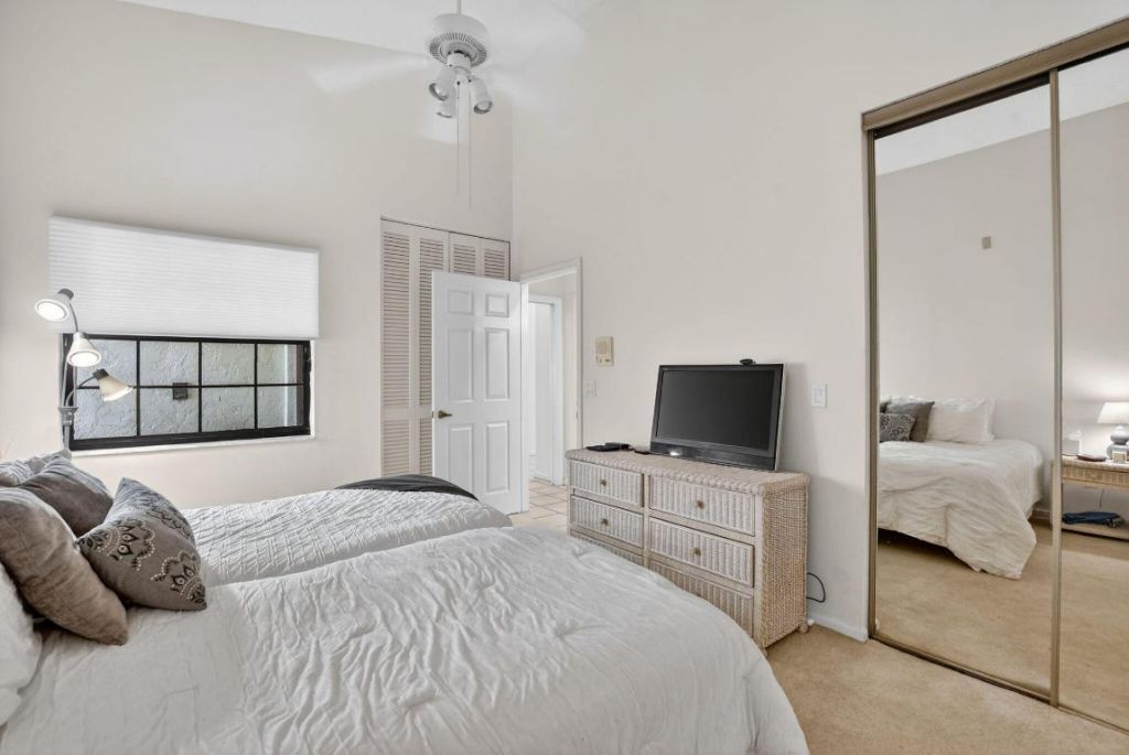 23045 Via Stel, Boca Raton, FL 33433 Photo