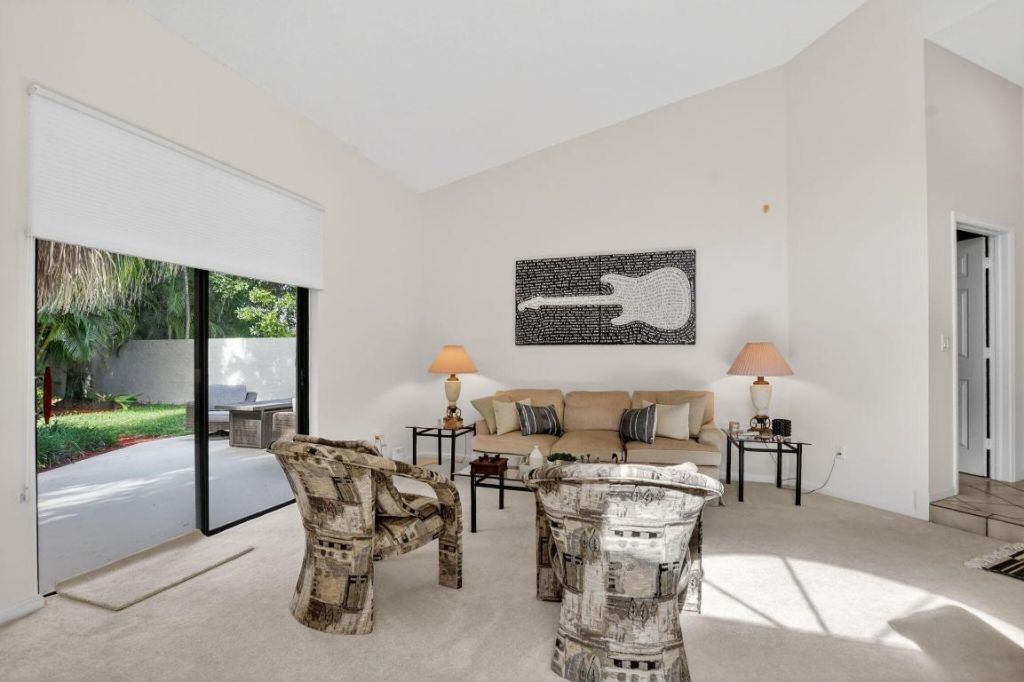 23045 Via Stel, Boca Raton, FL 33433 Photo