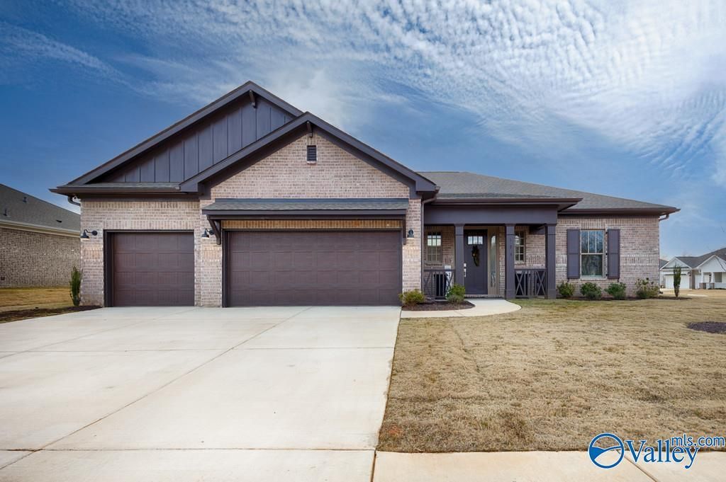 184 Clift Creek Drive, Madison, AL 35757 Main Photo