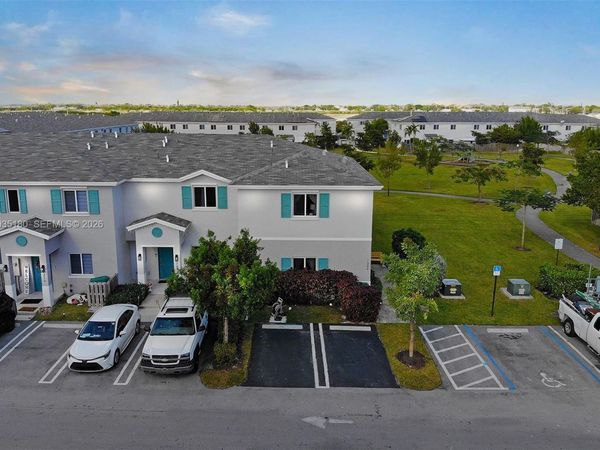 1240 NW 3rd Ln , Florida City, FL 33034