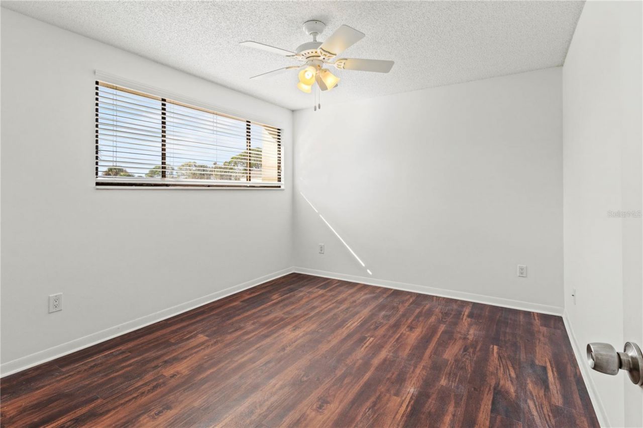 2375 Lakeside Mews, Unit D2, Sarasota, FL 34235 Photo