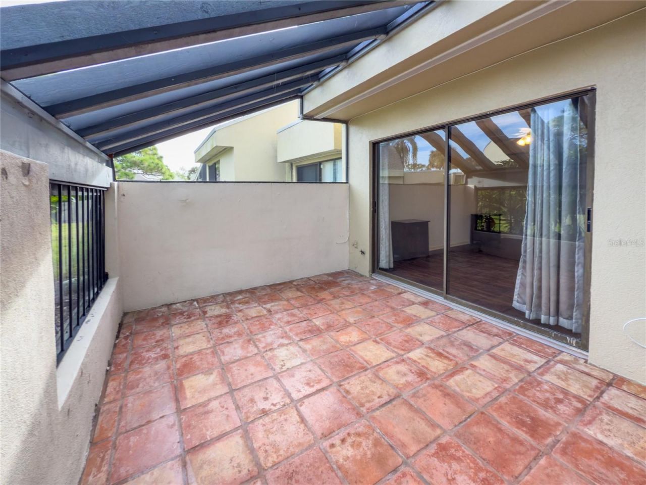 2375 Lakeside Mews, Unit D2, Sarasota, FL 34235 Photo