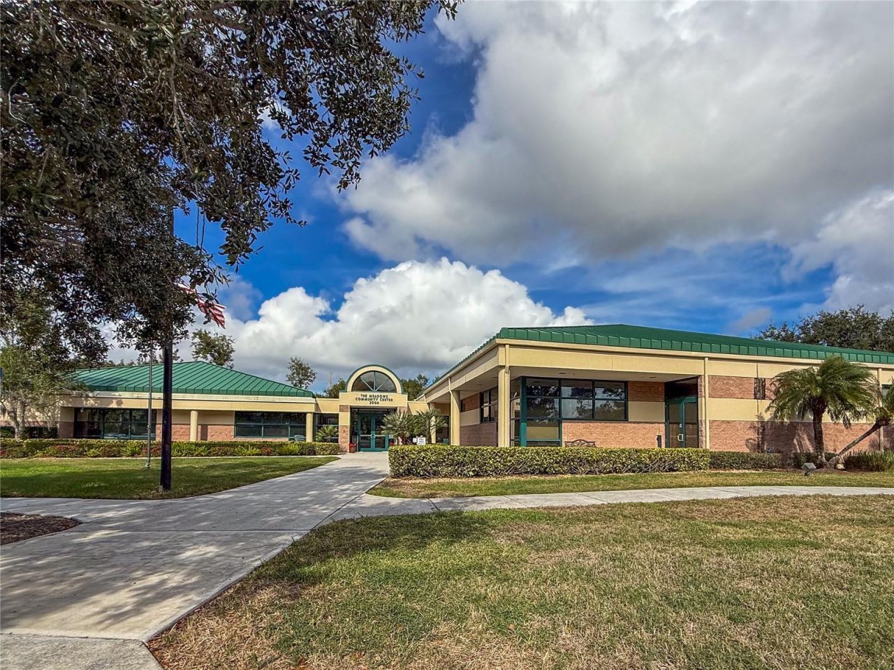 2375 Lakeside Mews, Unit D2, Sarasota, FL 34235 Photo