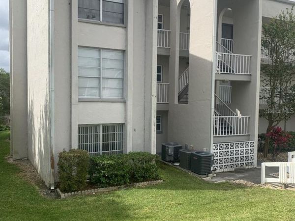 2625 STATE ROAD 590, Unit 2811, CLEARWATER, FL 33759