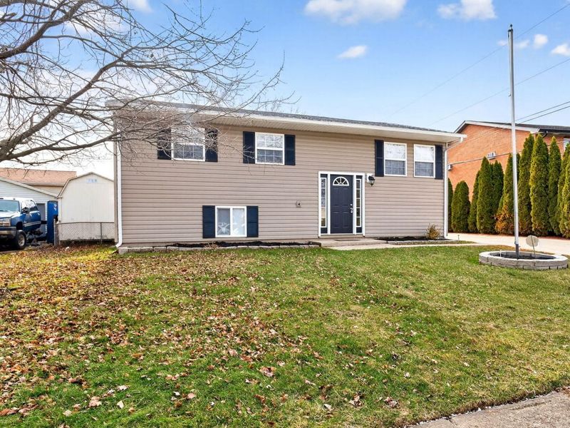 1729 Hocker Avenue, New Carlisle, OH 45344 Photo 2