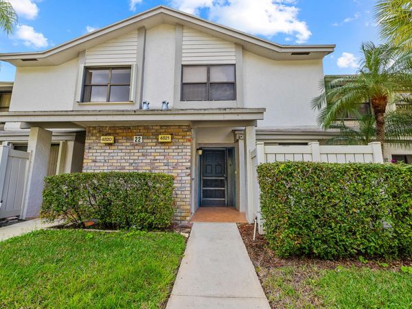 4821 NW 22nd Street, Unit 4135, Coconut Creek, FL 33063