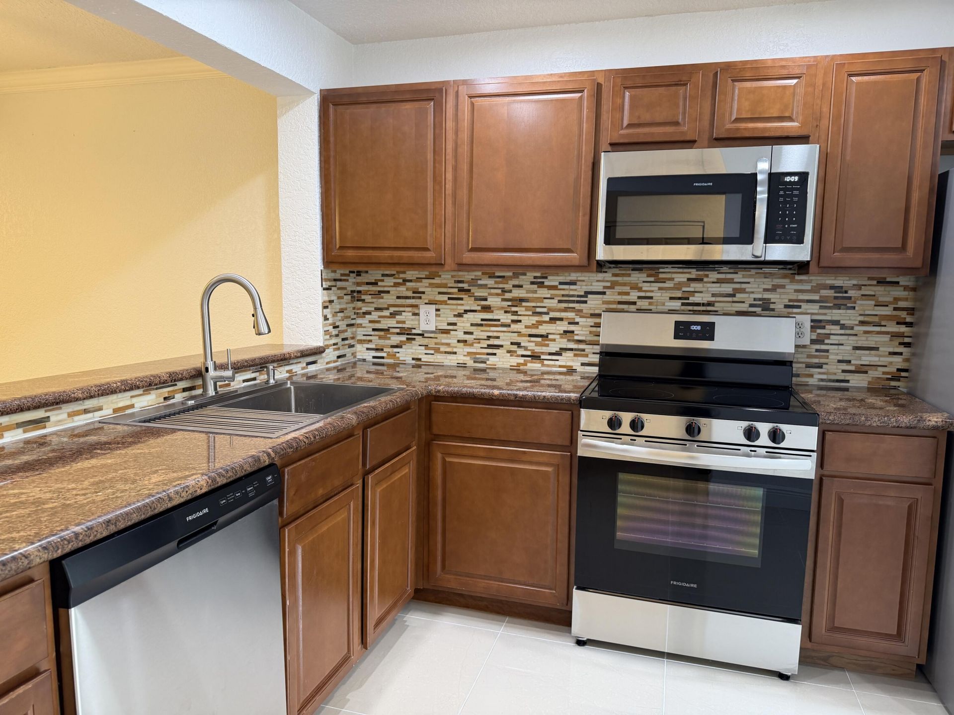 4821 NW 22nd Street, Unit 4135, Coconut Creek, FL 33063 Photo